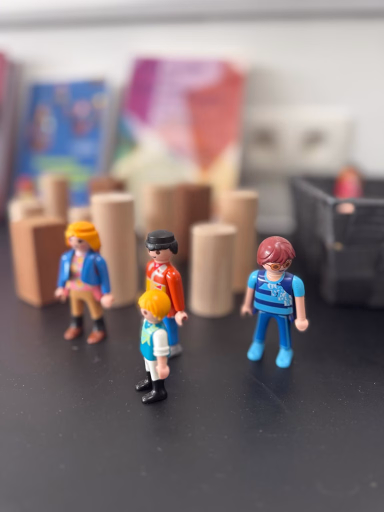 In onze Masterclass 'Systemisch Meesterschap in Organisaties' leer je om voorbij zichtbare symptomen te kijken en te werken met de onzichtbare patronen die team- en organisatiegedrag sturen.